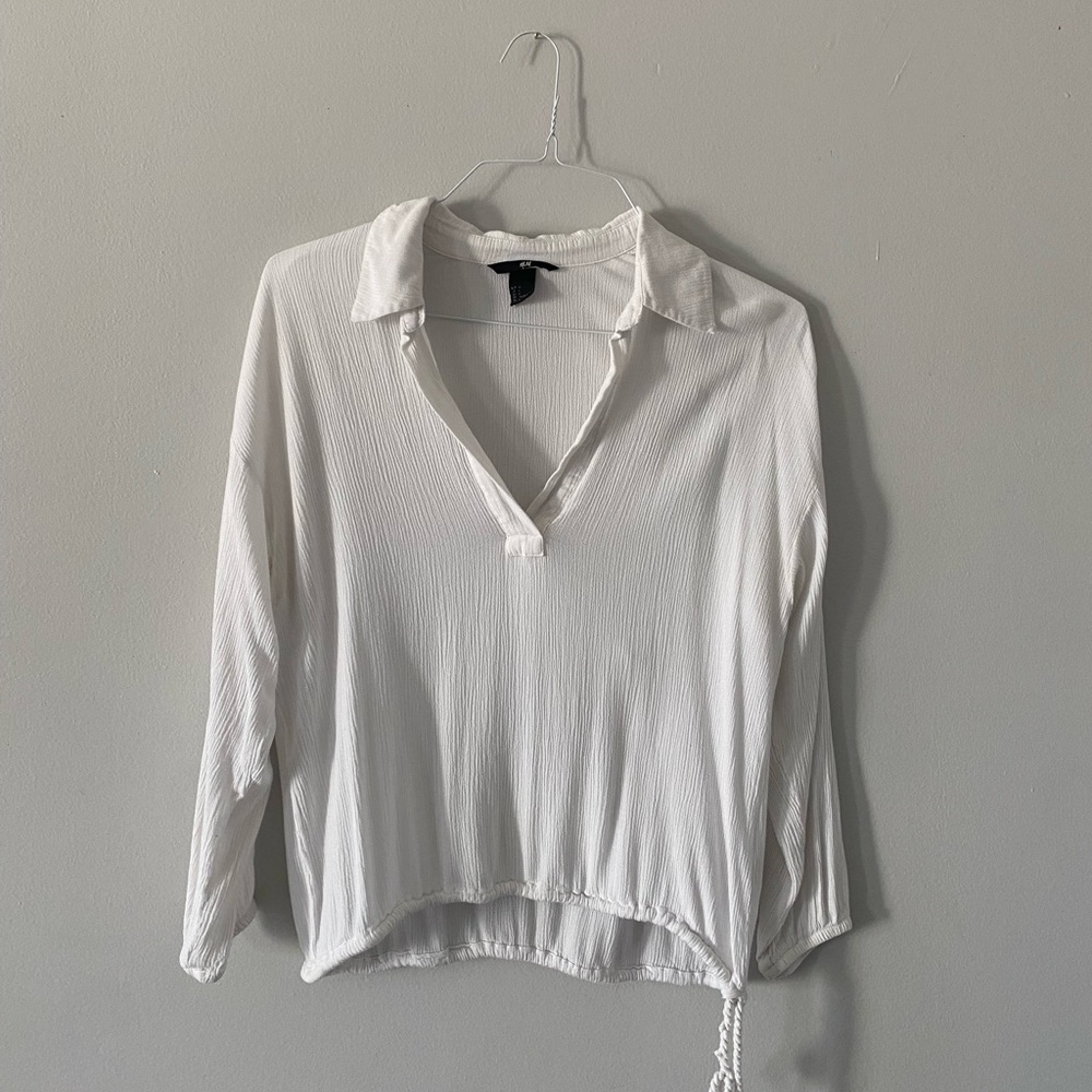 H&M light white top blouse size 4